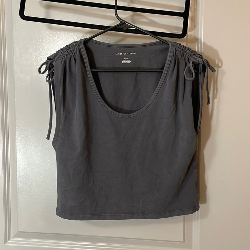 American Eagle scoop neck tank with ties on shoulders